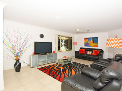 50 EARL SAINT VINCENT CIRCUIT, Eli Waters