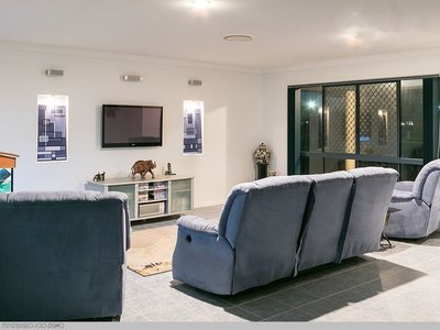 5 MAREE ST, Wondunna
