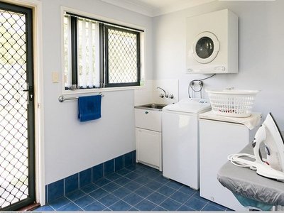 5 MAREE ST, Wondunna
