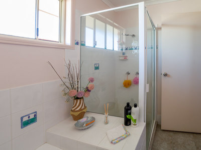 5 KIRTON ROAD, Point Vernon