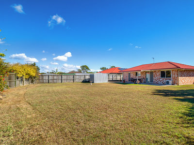 5 KIRTON ROAD, Point Vernon