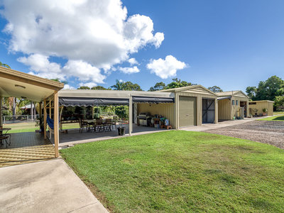 14-16 ORCHID AVE, Urangan