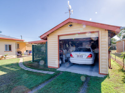 12 HANSEN STREET, Urangan