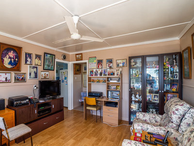 12 HANSEN STREET, Urangan