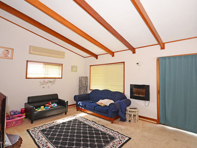 374 Boat Harbour Dr, Scarness