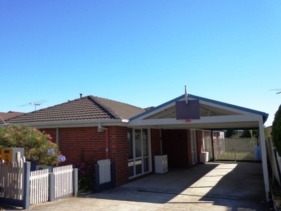 39 Edeys Run, Hampton Park