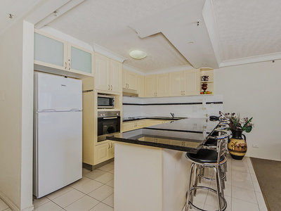 Level FL16 / 973 Gold Coast Hwy, Palm Beach