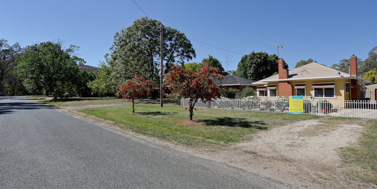 94 Kirkland Ave, Euroa