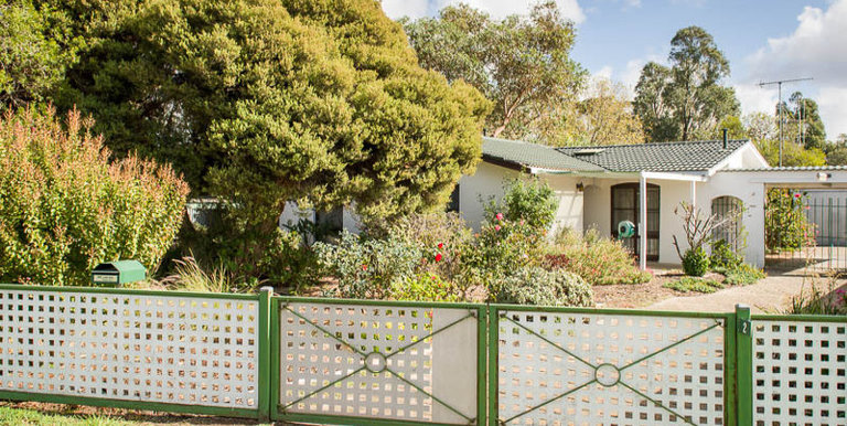 2 Stewart Street, Euroa