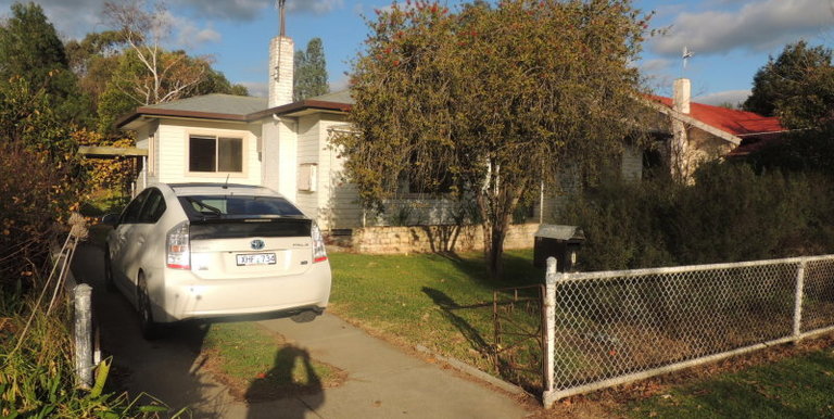 1 Hyancinth Street, Violet Town