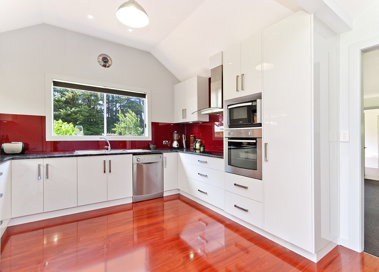 8729 Princes Highway, Portland