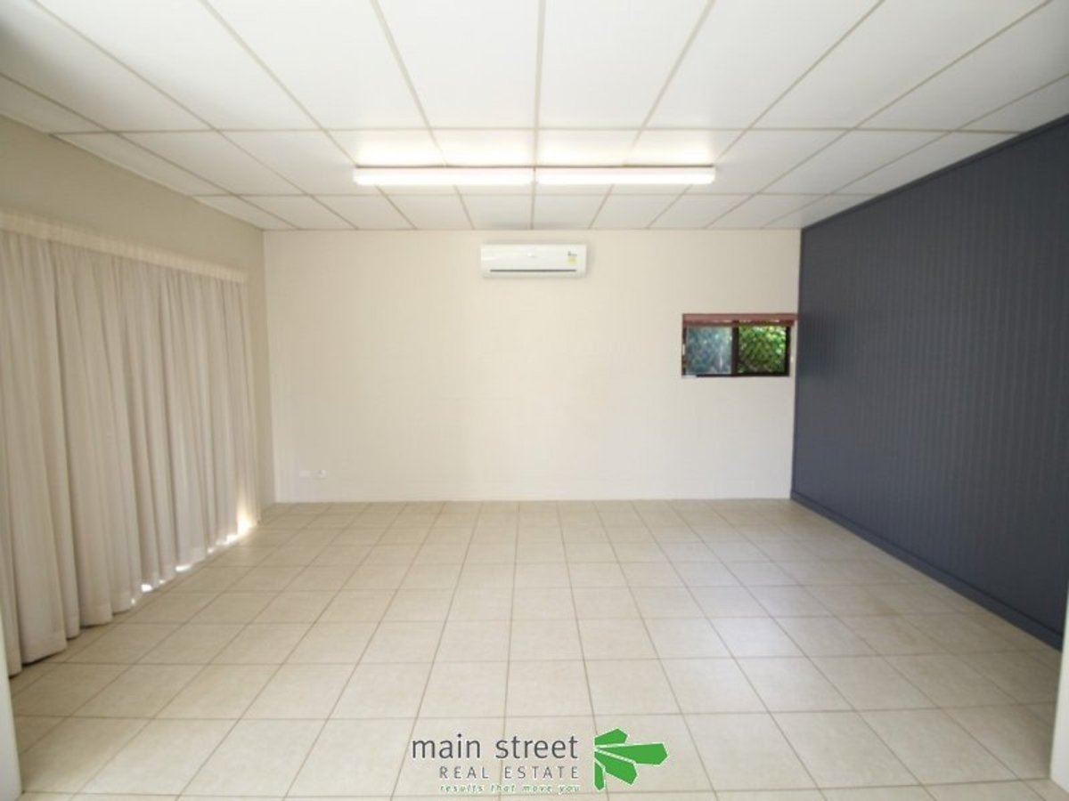 10 Danbulla Crescent, Atherton