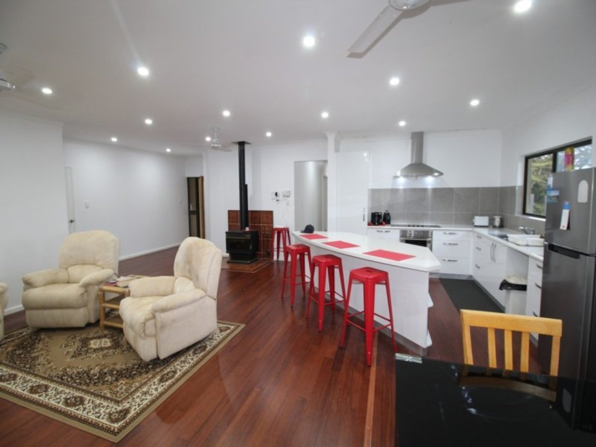 593 Peeramon Road, Peeramon