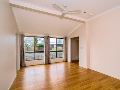 57 Queens Road, Scarness