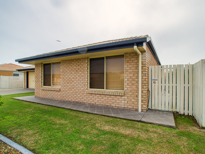 8 Mainsail Court, Point Vernon