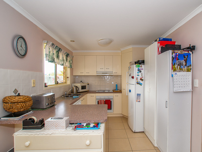 8 Mainsail Court, Point Vernon