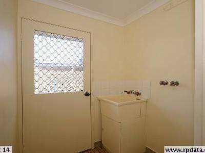 2 / 85 Miller Street, Urangan