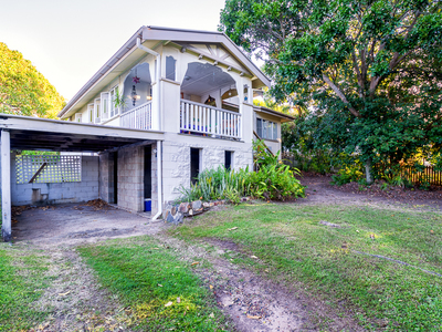 63 kent Street, Urangan