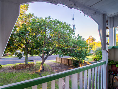 63 kent Street, Urangan