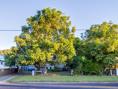 63 kent Street, Urangan