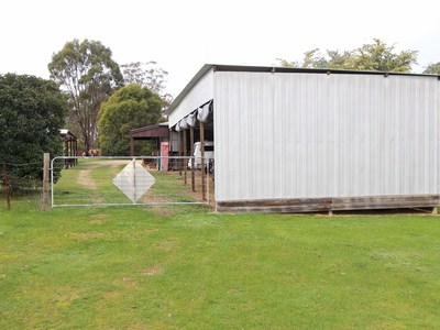 240 Heathcote Redesdale Road, Heathcote