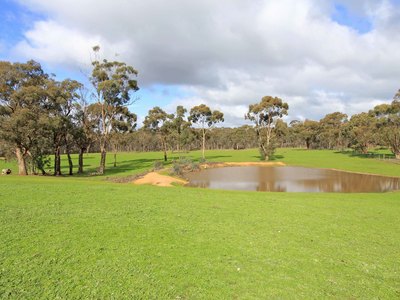 183 Back Kyneton Road, Heathcote