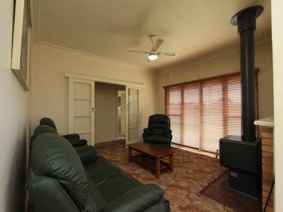 17 McMahon Street, Heathcote