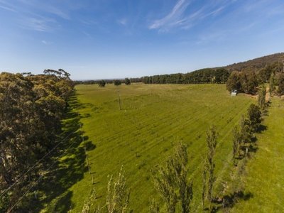 255 KERRIE ROAD, Kerrie