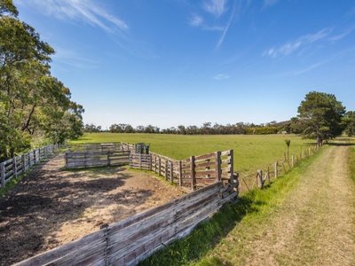 255 KERRIE ROAD, Kerrie
