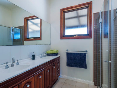 109 Russells Road, Woodend
