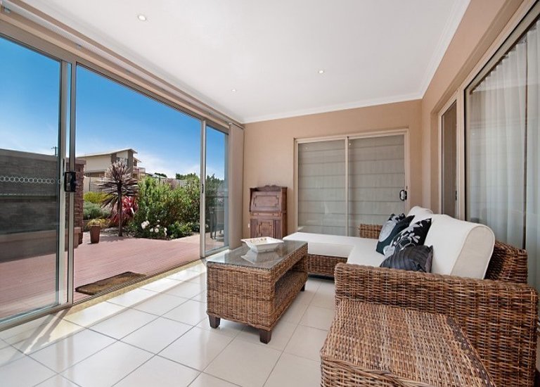 14 Atlantis Avenue, Portland