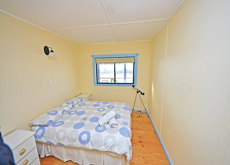 17 Beach Road, Portland