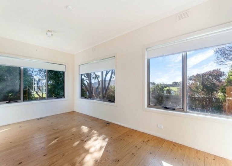 82 Derril Road, Portland
