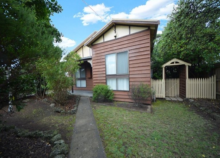 19 Bancroft Street, Portland