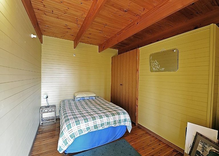 145 Crowes Road, Portland