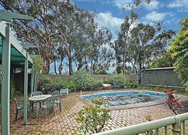 145 Crowes Road, Portland