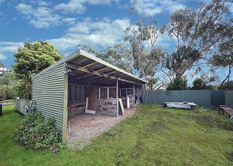 145 Crowes Road, Portland