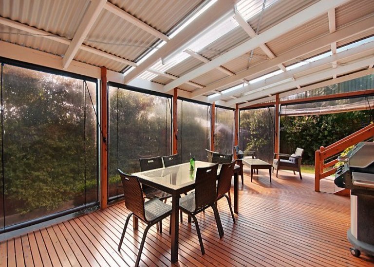 8 Curragh Court, Portland