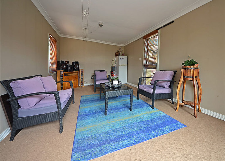 7 Carlyle Court, Portland