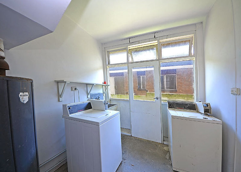 3 / 4 Casino Court, Portland