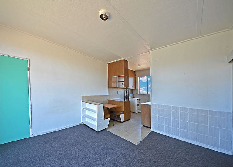 3 / 4 Casino Court, Portland