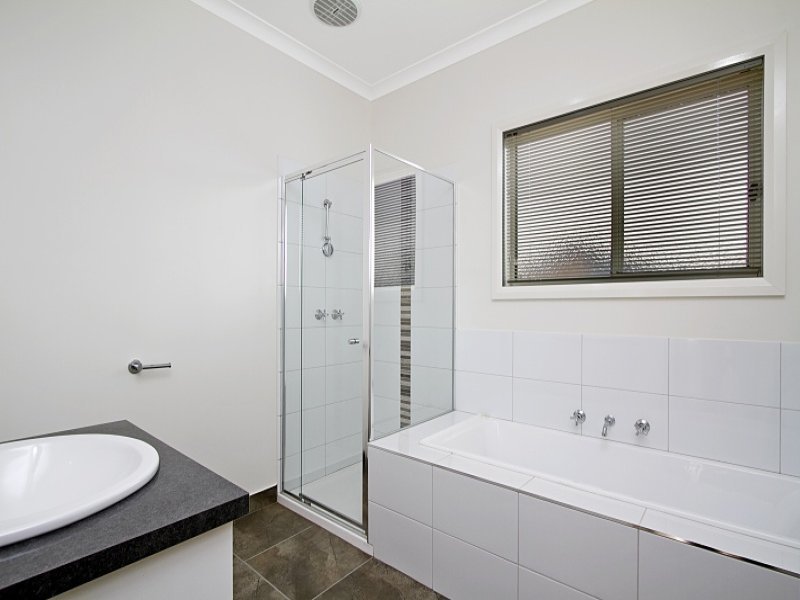 9A Buntin Court, Perth