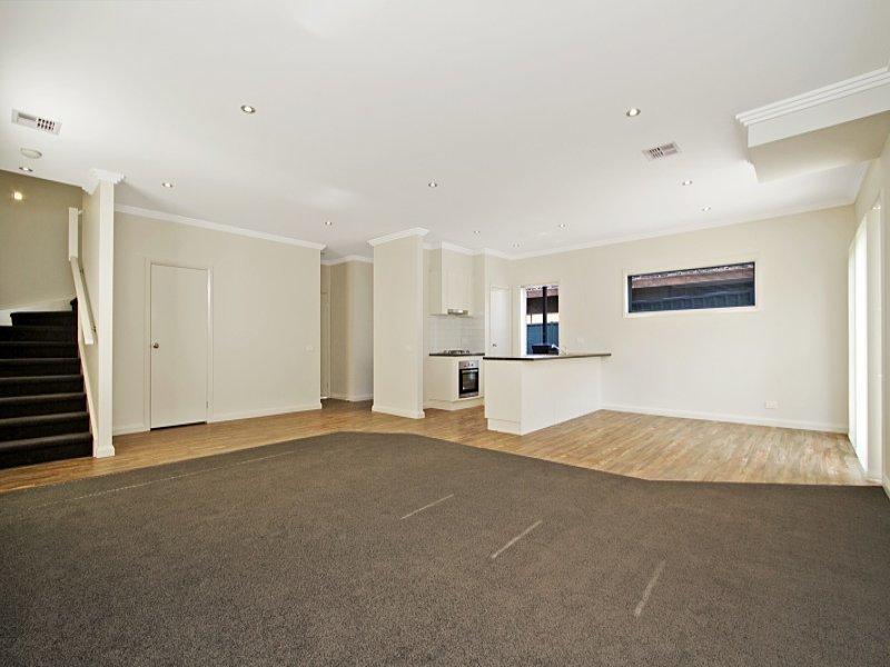 9A Buntin Court, Perth