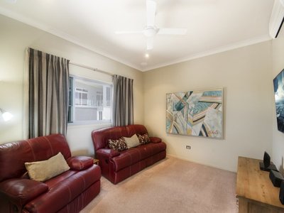 6 Panorama Court, North Ward