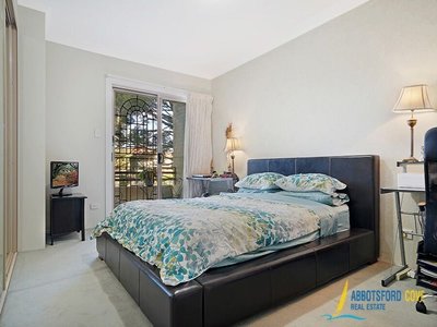10 / 3A Blackwall Point Road, Abbotsford