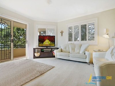 10 / 3A Blackwall Point Road, Abbotsford