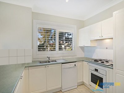 10 / 3A Blackwall Point Road, Abbotsford