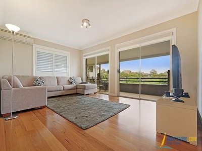 9 / 3 Abbotsford Cove Drive, Abbotsford
