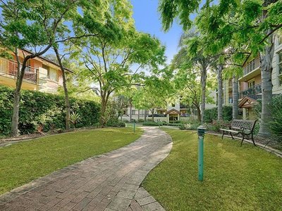 7 / 23 George Street, North Strathfield