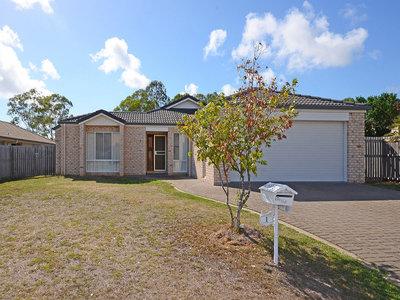 1 Kirriemuir Court, Kawungan